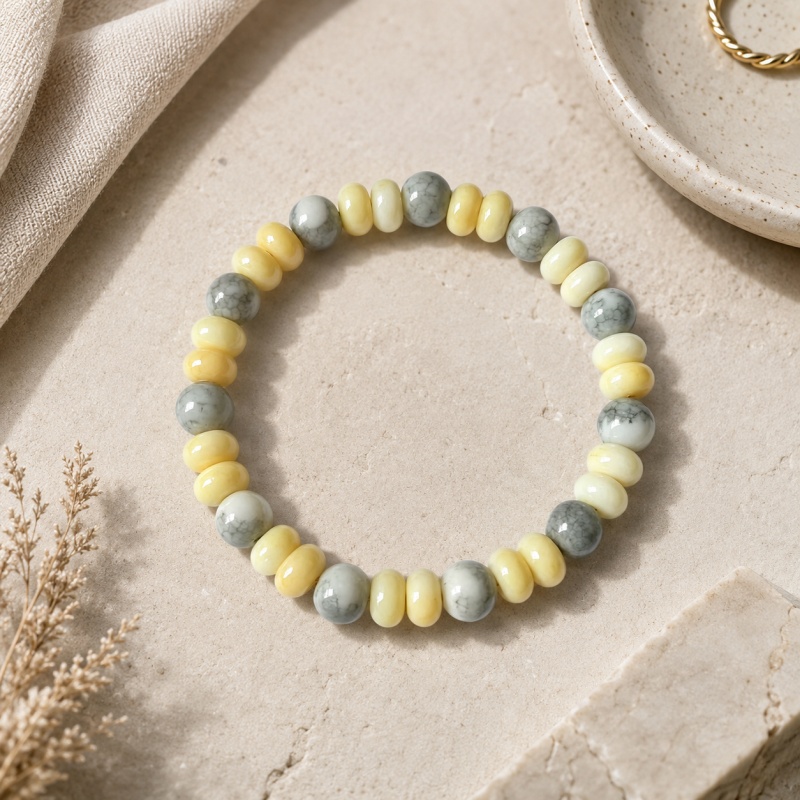 Grayish-White Patterned Moonstone Bead Bracelet, Minimalist Style